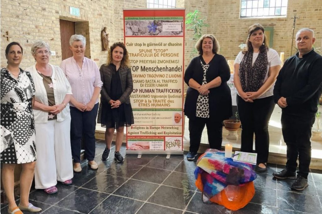 Religieuzen tegen mensenhandel bijeen in Soeterbeeck